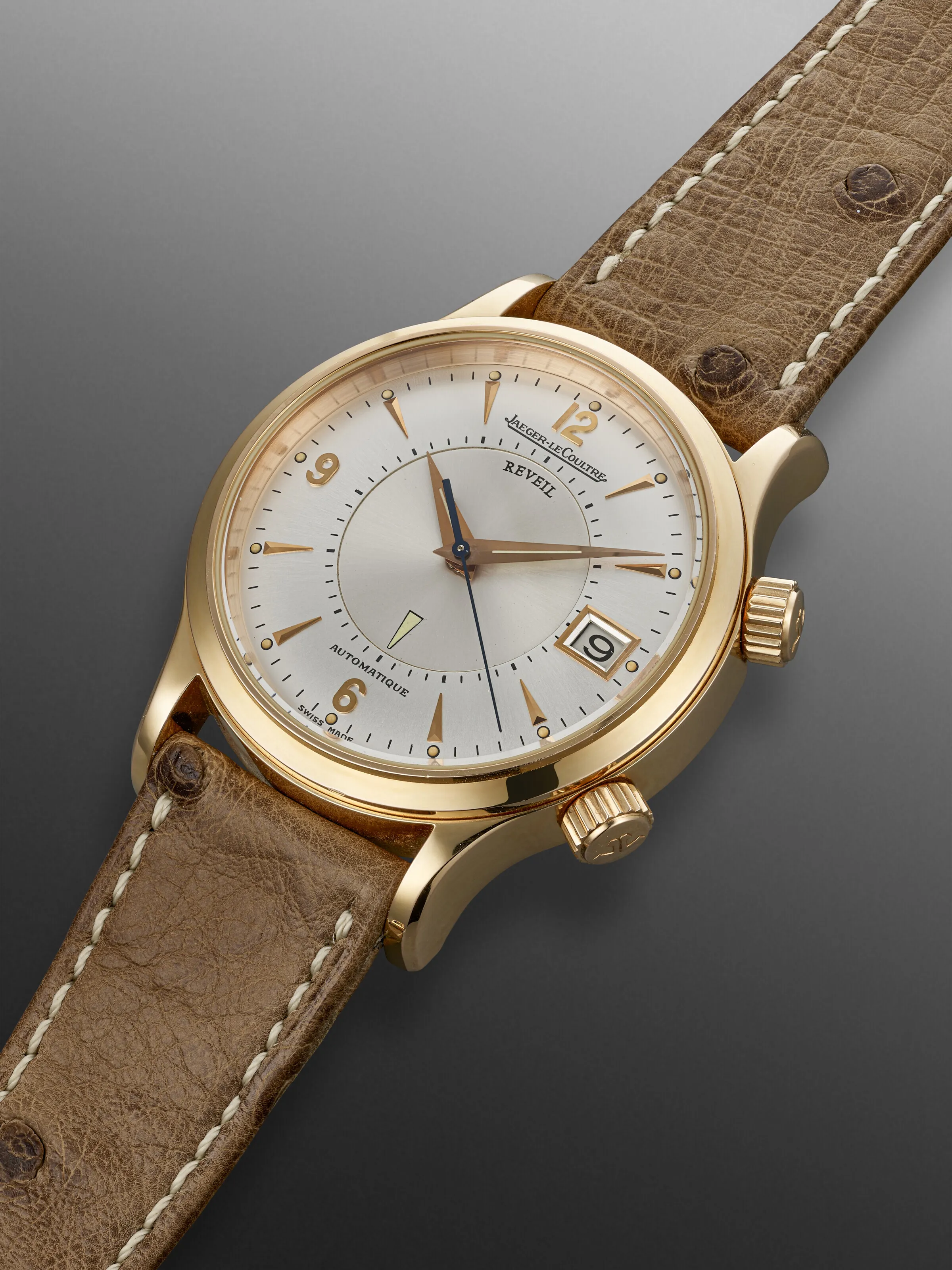 Jaeger-LeCoultre Memovox 39mm Yellow gold Silver 1