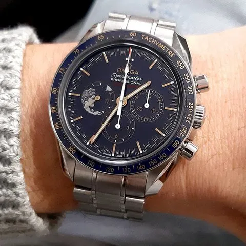 Omega Speedmaster Moon watch 311.30.42.30.03.001 42mm Steel Blue