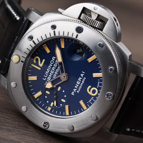 Panerai Submersible PAM 00087 Stainless steel Blue