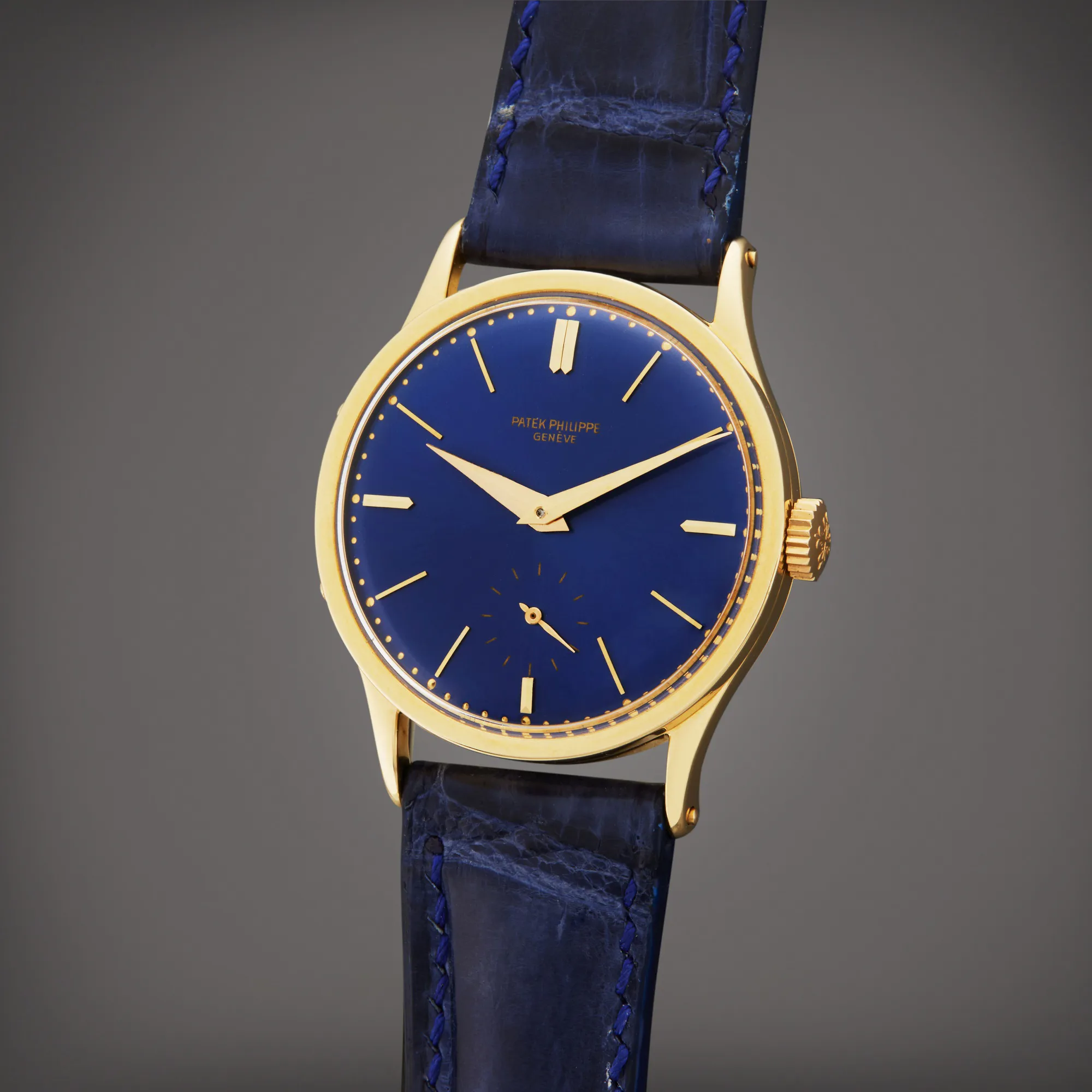 Patek Philippe Calatrava 2597 35mm Yellow gold Blue