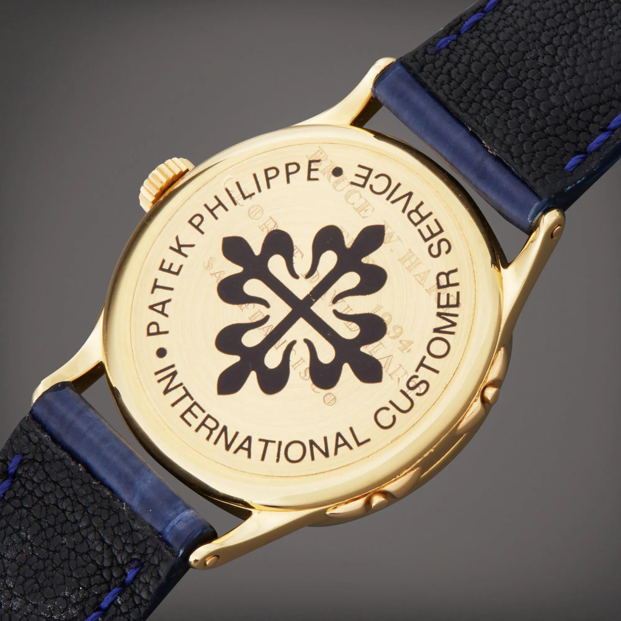 Patek Philippe Calatrava 2597 35mm Yellow gold Blue 5