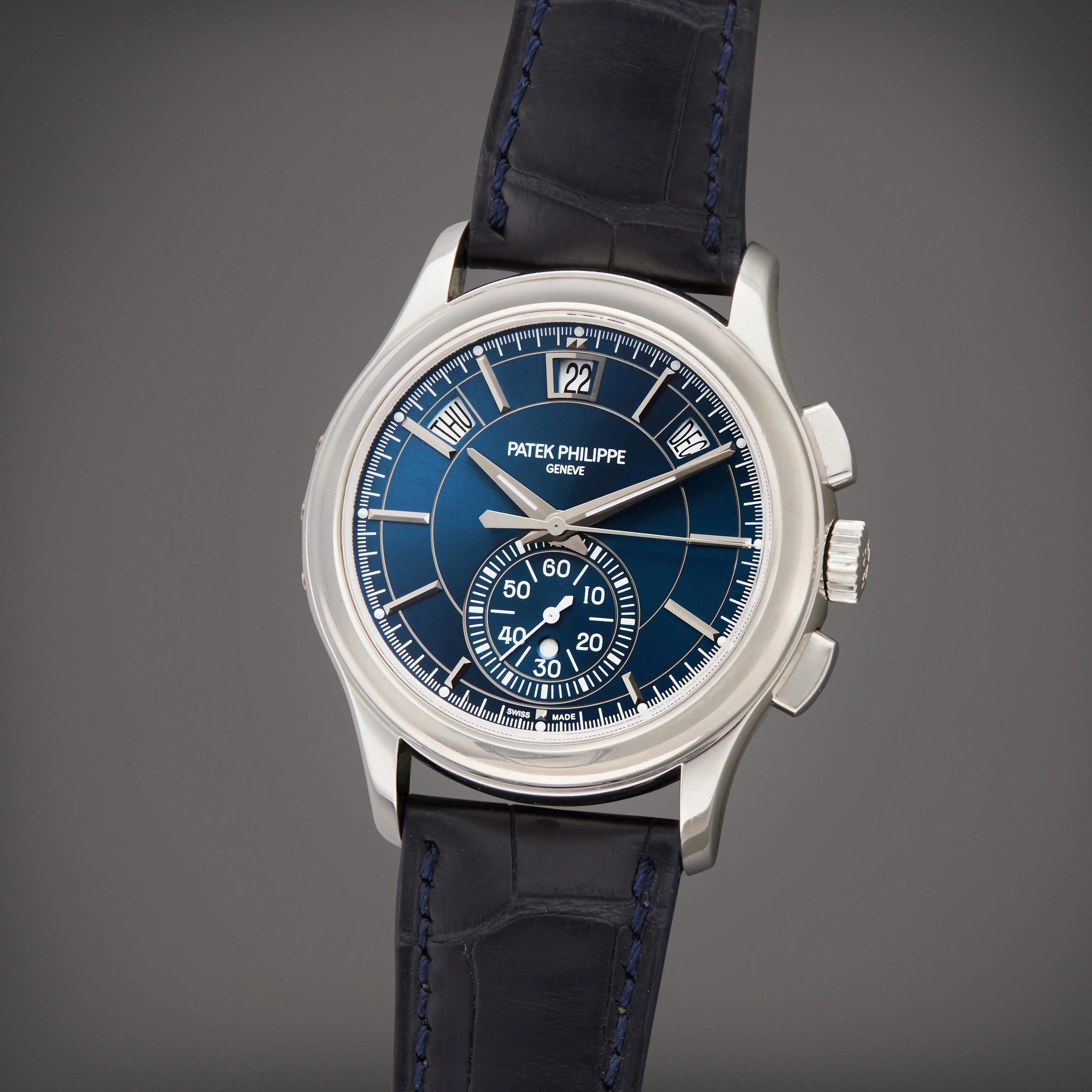 Patek Philippe Annual Calendar Chronograph 5905 42mm Platinum Blue