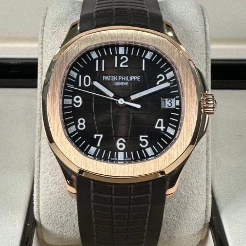 Patek Philippe Aquanaut 5167R-001 40mm Rose gold Brown