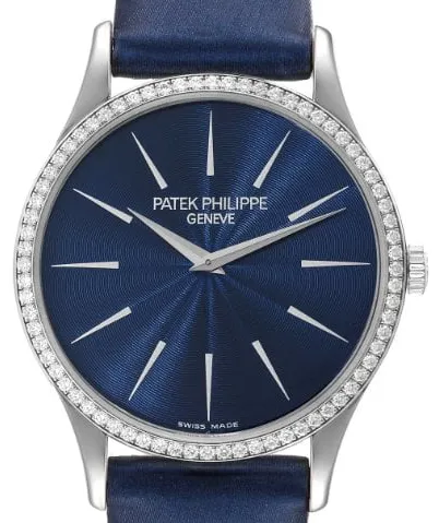 Patek Philippe Calatrava 4896G 33mm White gold Blue