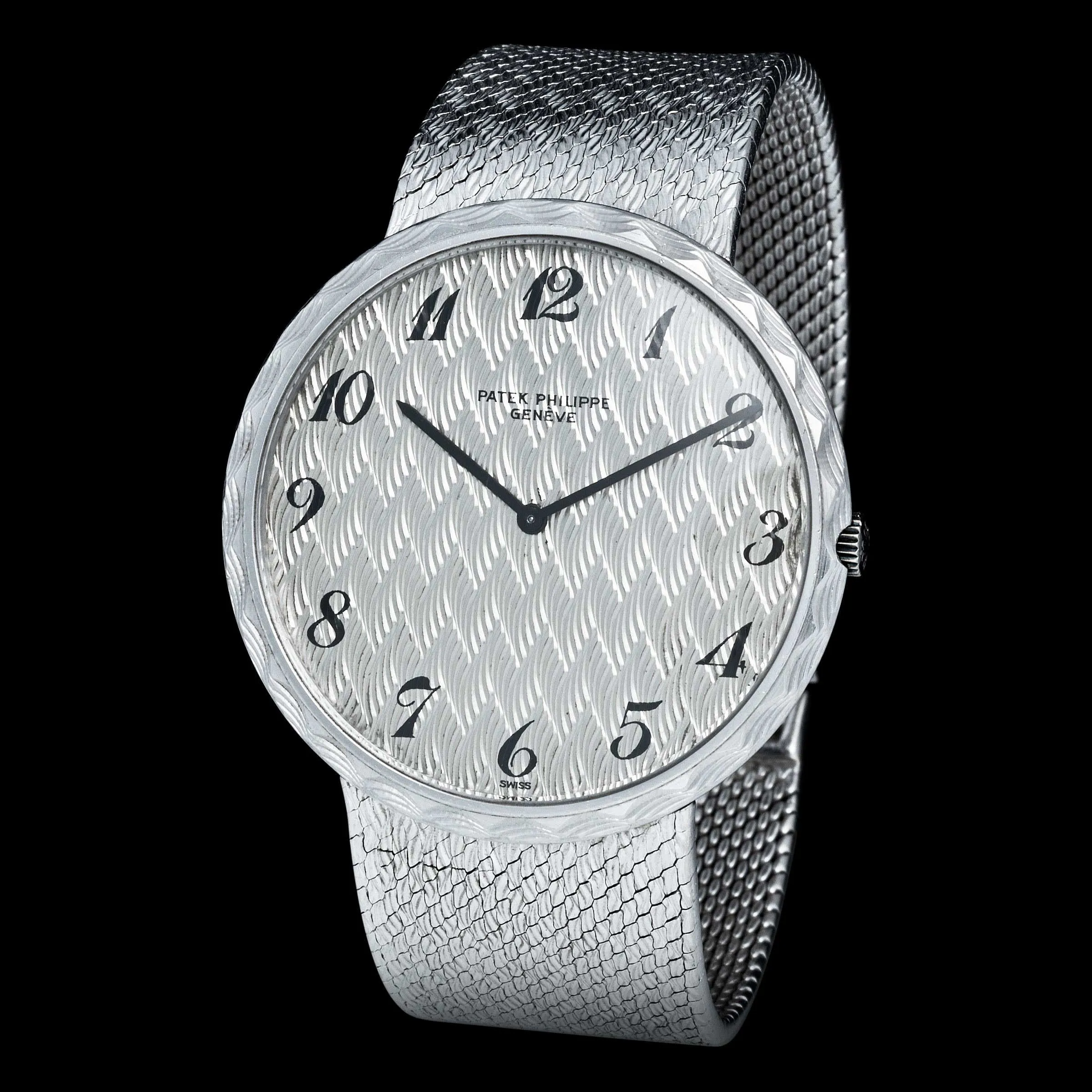 Patek Philippe Calatrava 3588/2 35.5mm White gold Silver