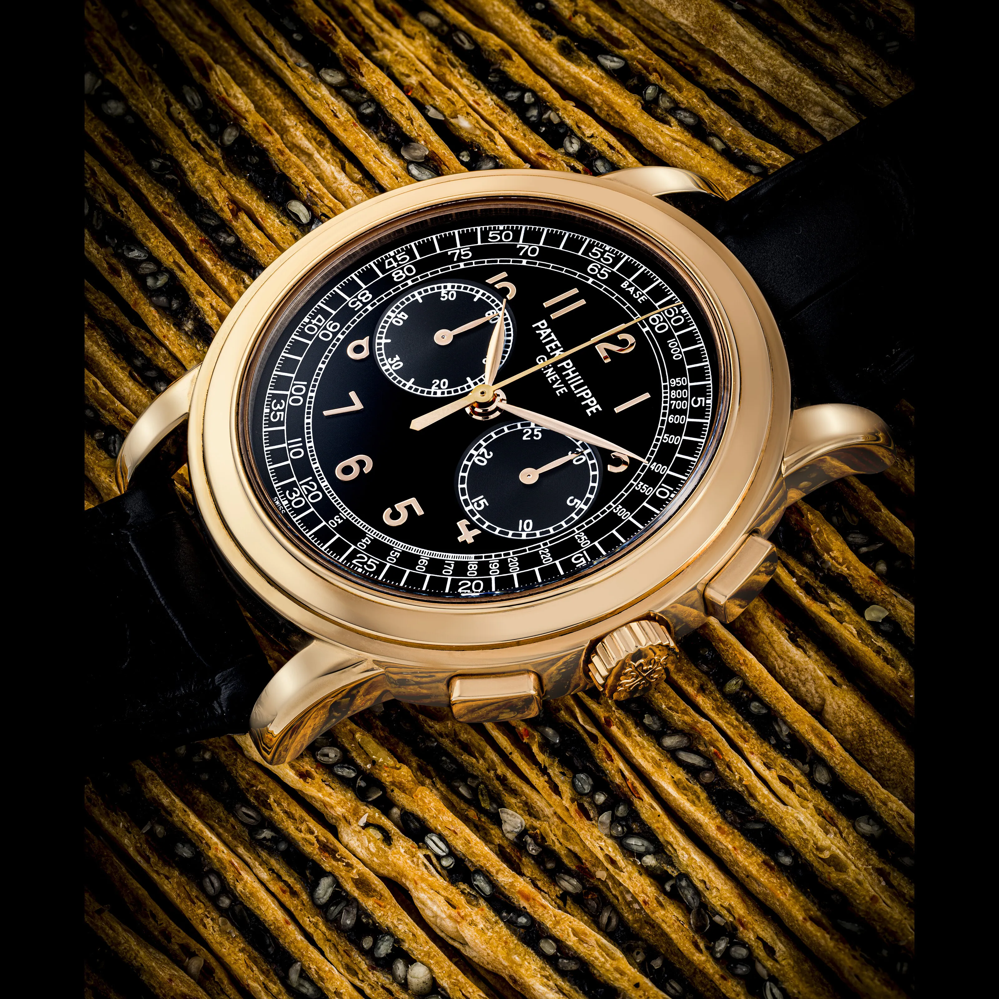 Patek Philippe Chronograph 5070R-014 42mm Rose gold Black