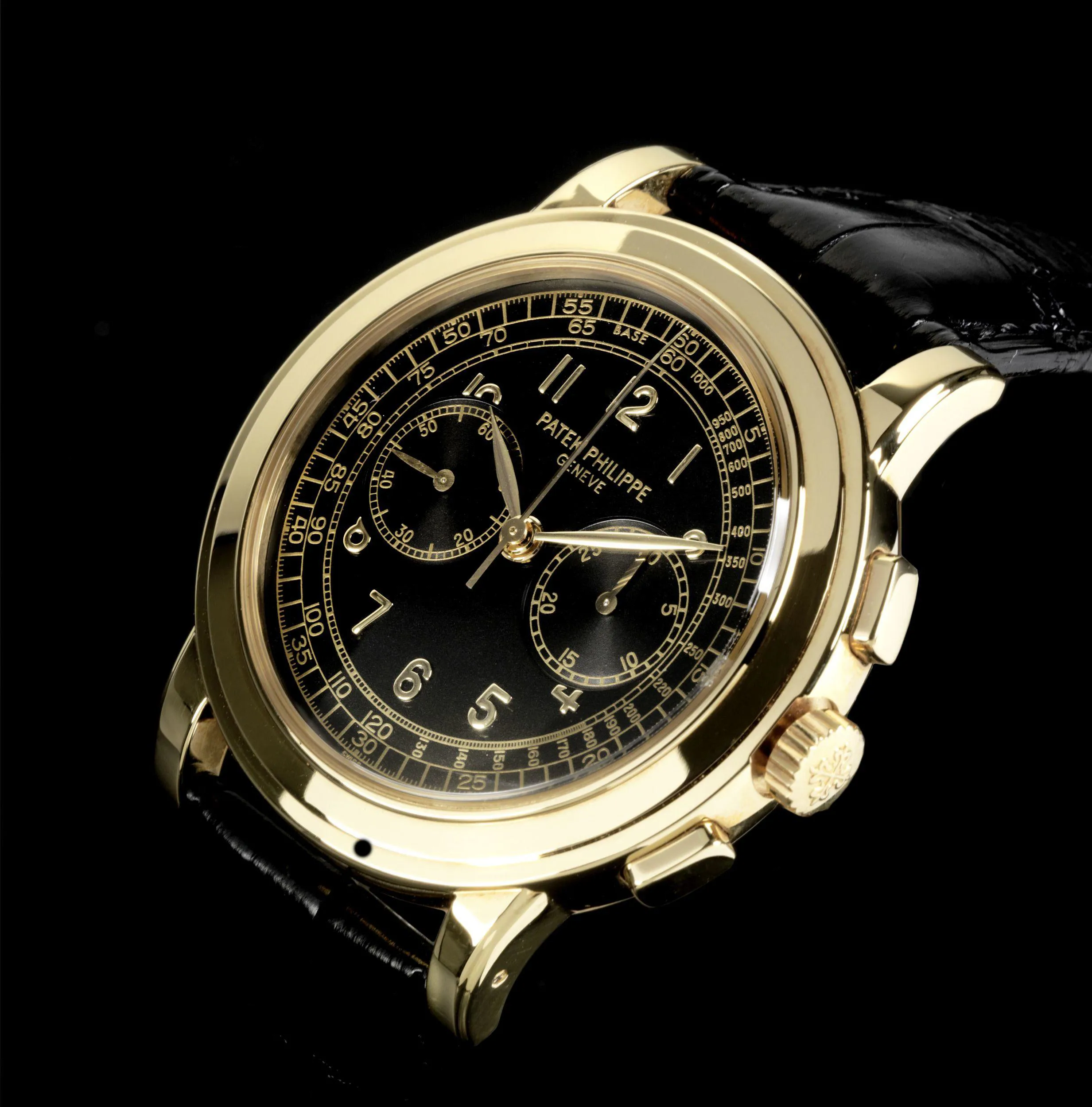 Patek Philippe Chronograph 5070 J 42mm Yellow gold Black