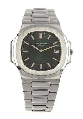 Patek Philippe Nautilus 3700/1 42mm Stainless steel Black