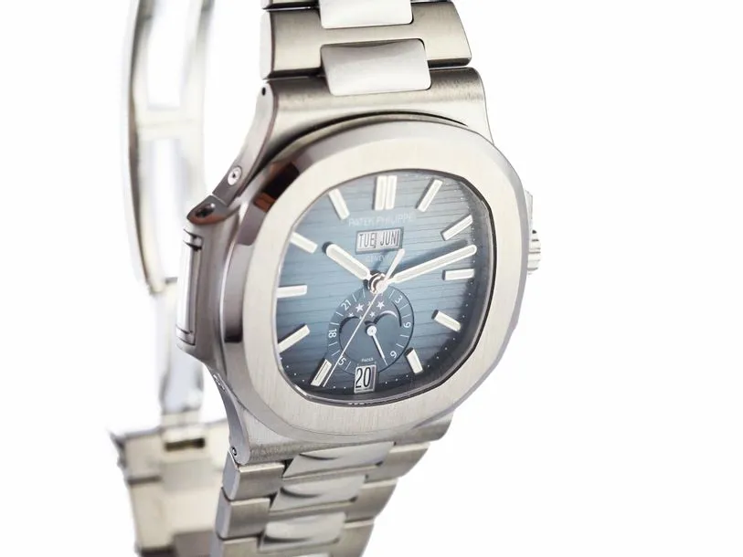 Patek Philippe Nautilus 5726A-001 42mm Stainless steel Blue