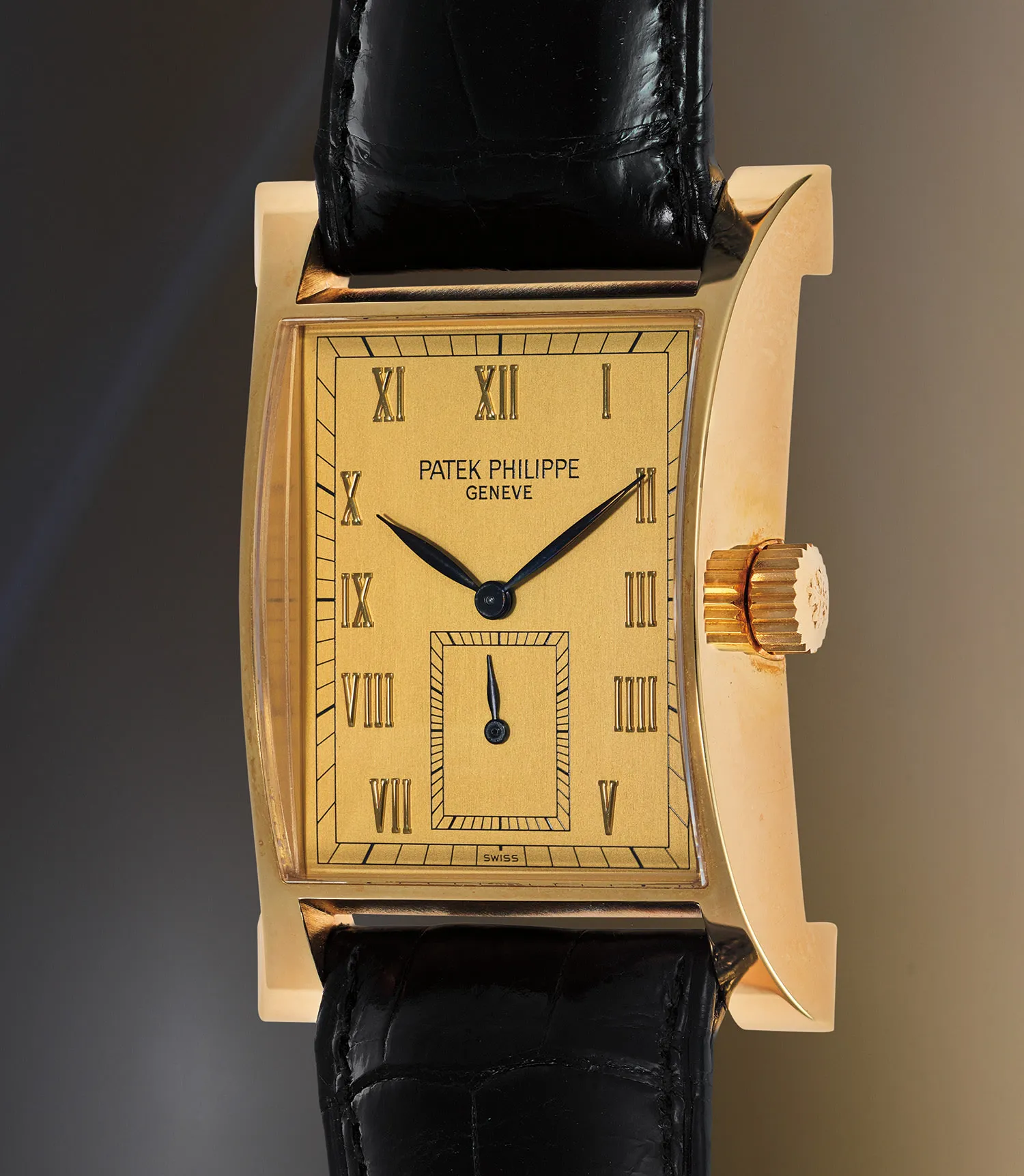 Patek Philippe Gondolo 5500J 29.5mm Yellow gold Champagne