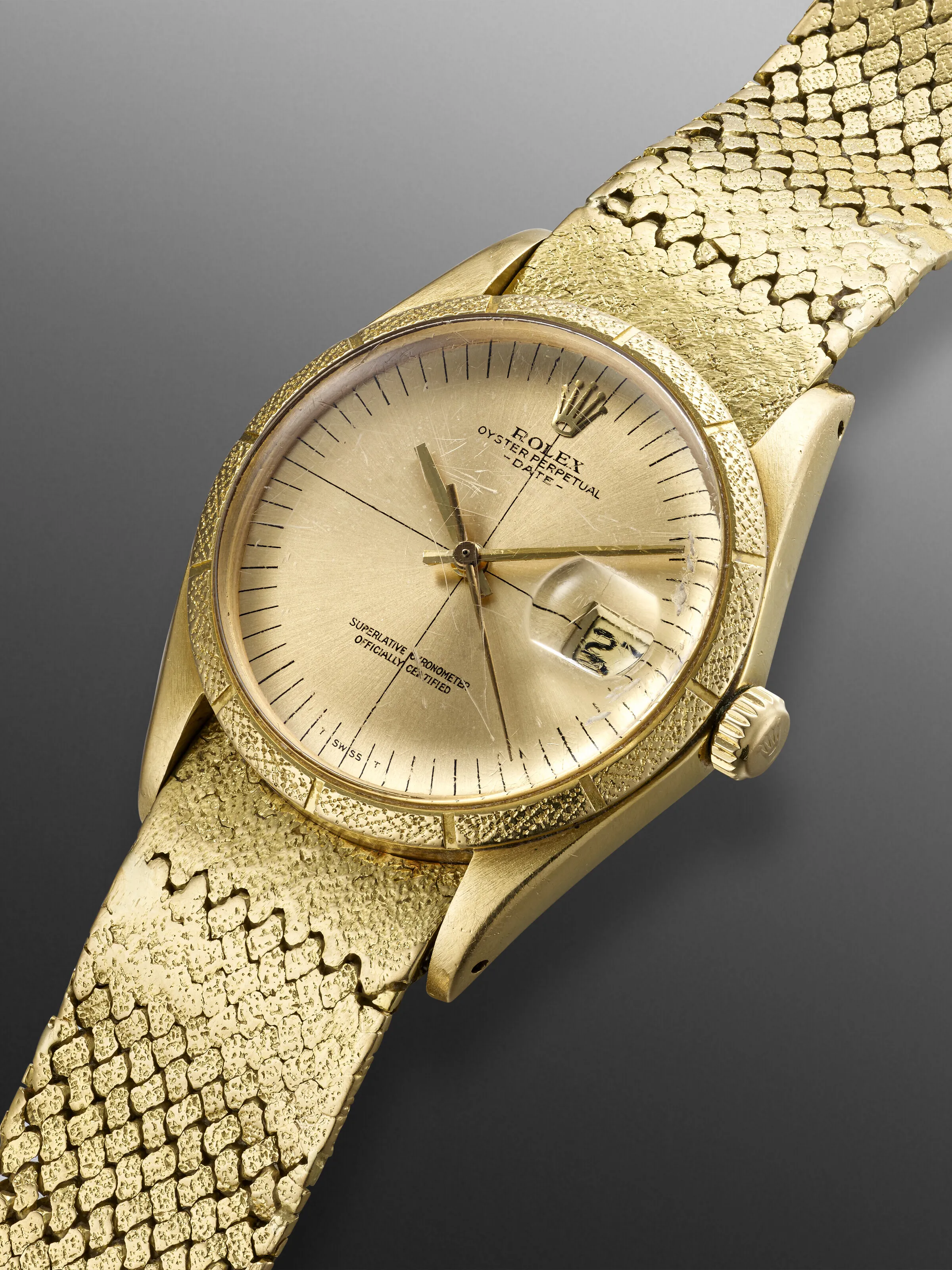 Rolex Oyster Perpetual Date 1510 35mm Yellow gold Champagne 1