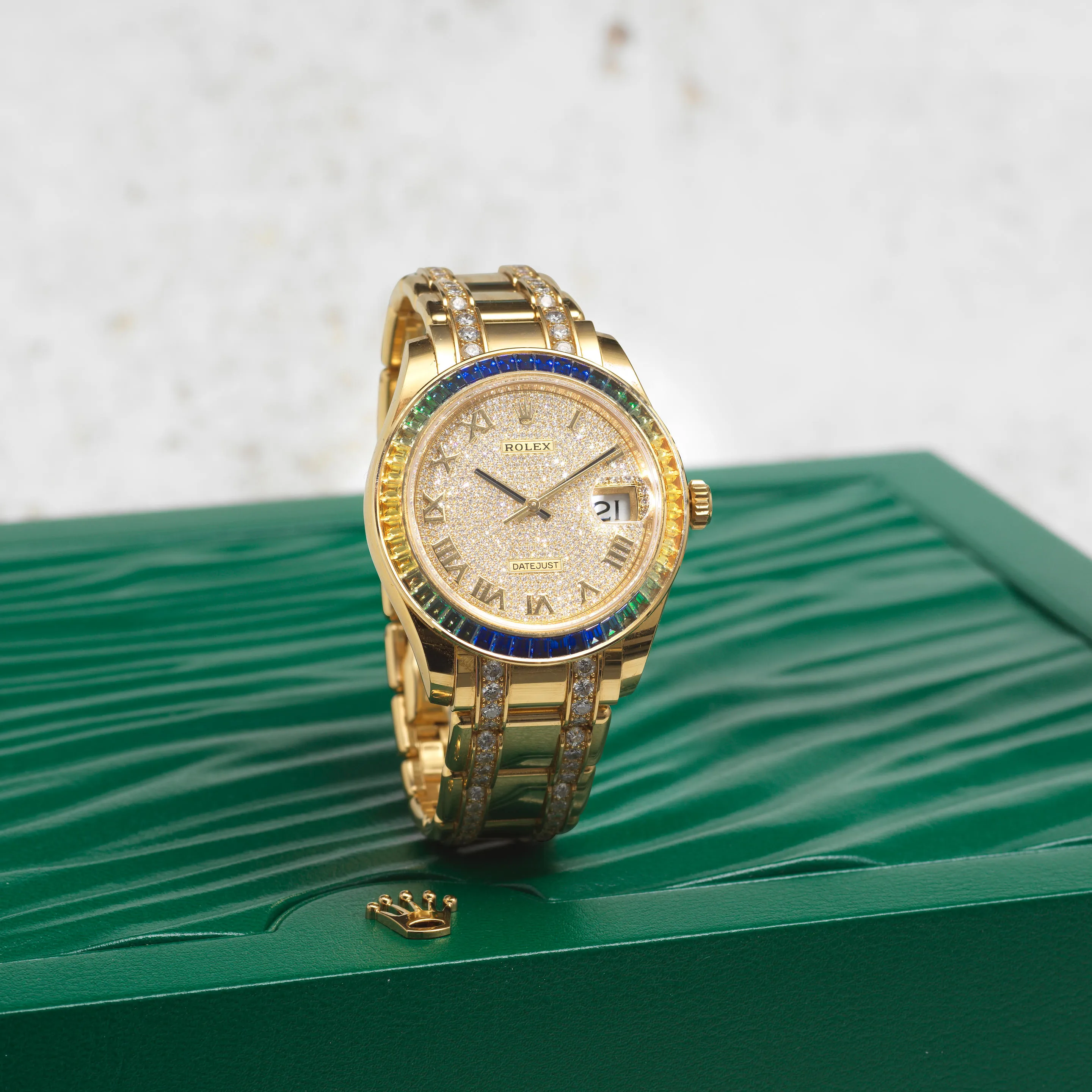 Rolex Pearlmaster 86348SABLV 39mm Yellow gold Diamond