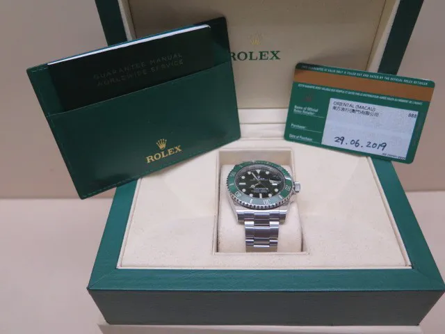 Rolex Submariner 116610LV 34mm Stainless steel Green 1