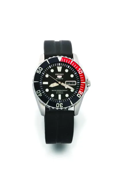 Seiko 5 Sports 40mm Stainless steel Black