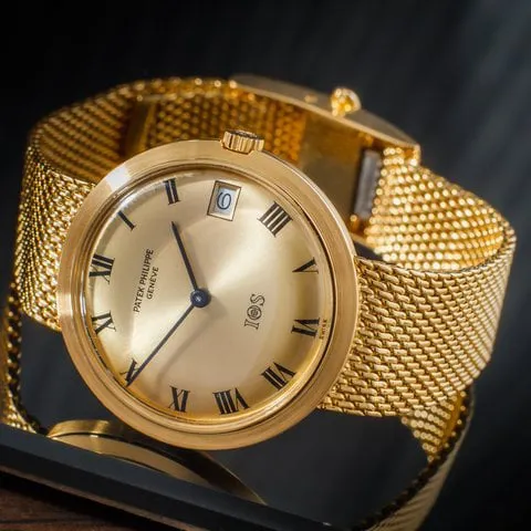 Patek Philippe Calatrava 3565/1 35mm Yellow gold Gold