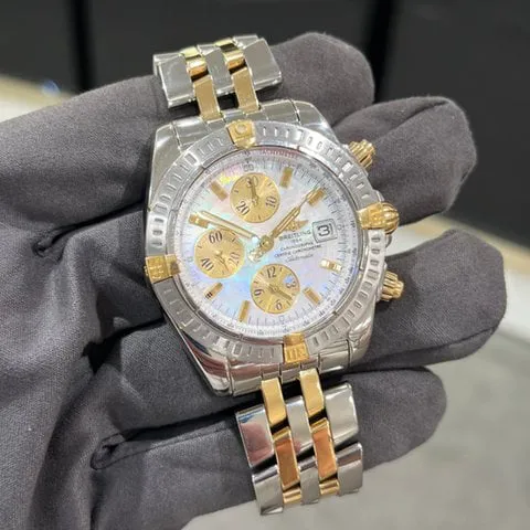 Breitling Chronomat B13356 44mm Yellow gold and Stainless steel Mother-of-pearl