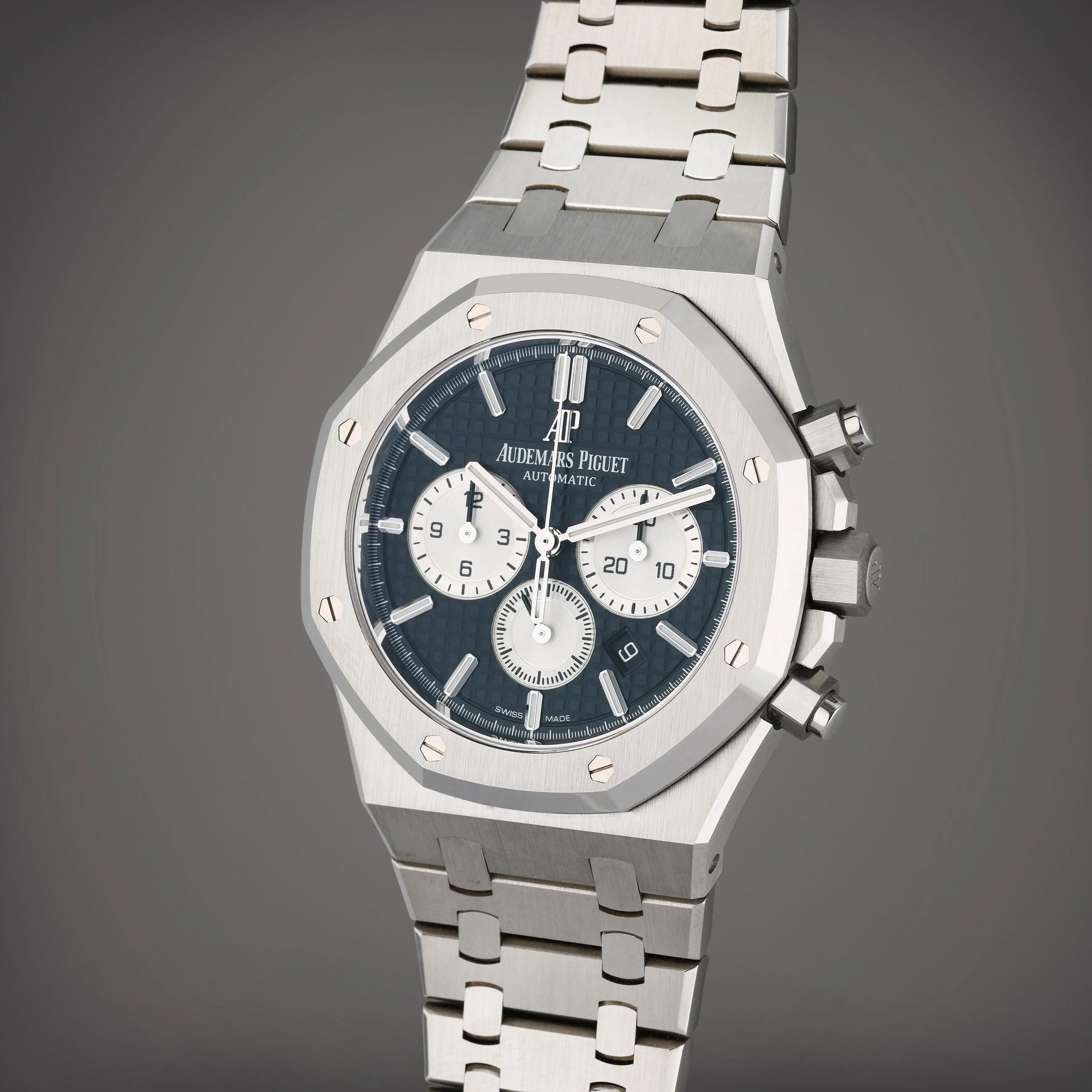 Audemars Piguet Royal Oak 26331ST.OO.1220ST.02 41mm Stainless steel Black