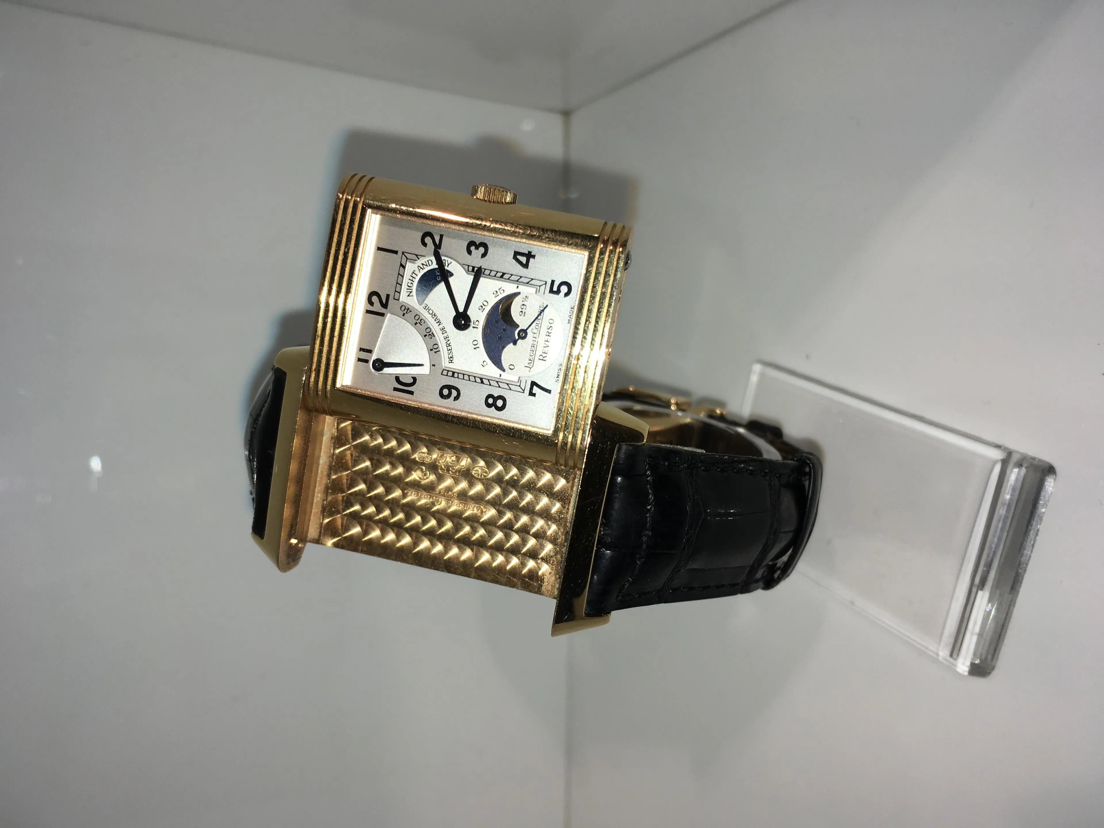 Jaeger-LeCoultre Reverso 270.2.63 26mm Yellow gold Silver 2