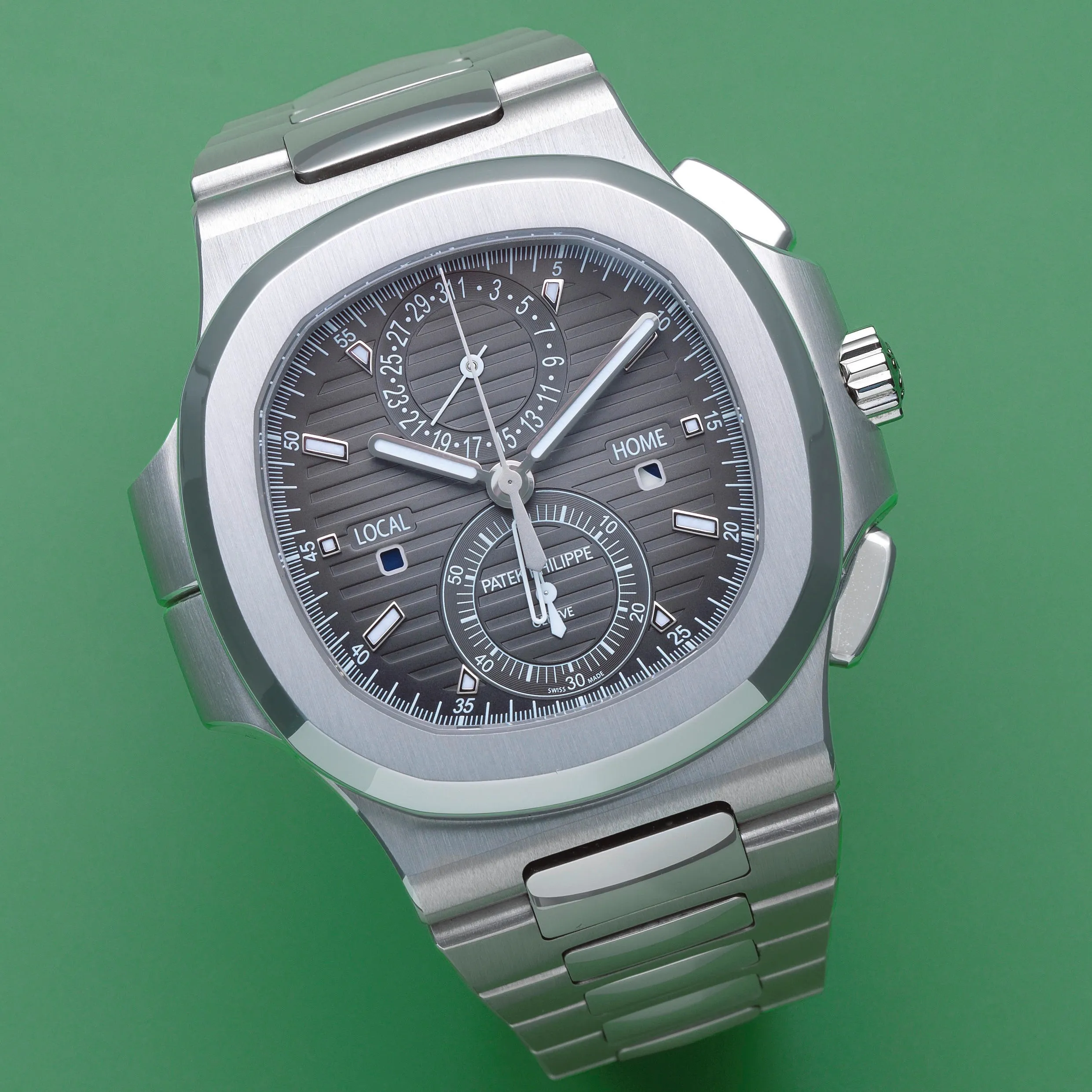 Patek Philippe Nautilus 5990/1A-001 40.5mm Stainless steel Gray