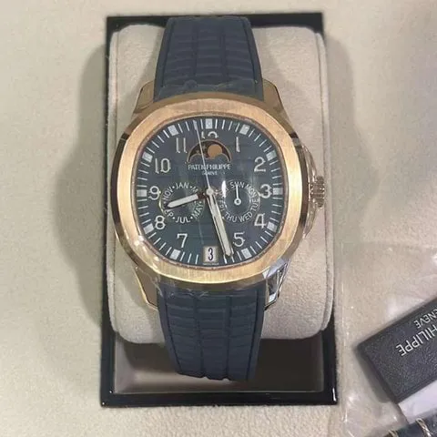 Patek Philippe Aquanaut 5261R-001 Rose gold