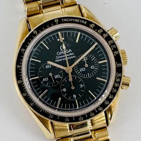 Omega Speedmaster 145.00.52 nullmm Yellow gold Black