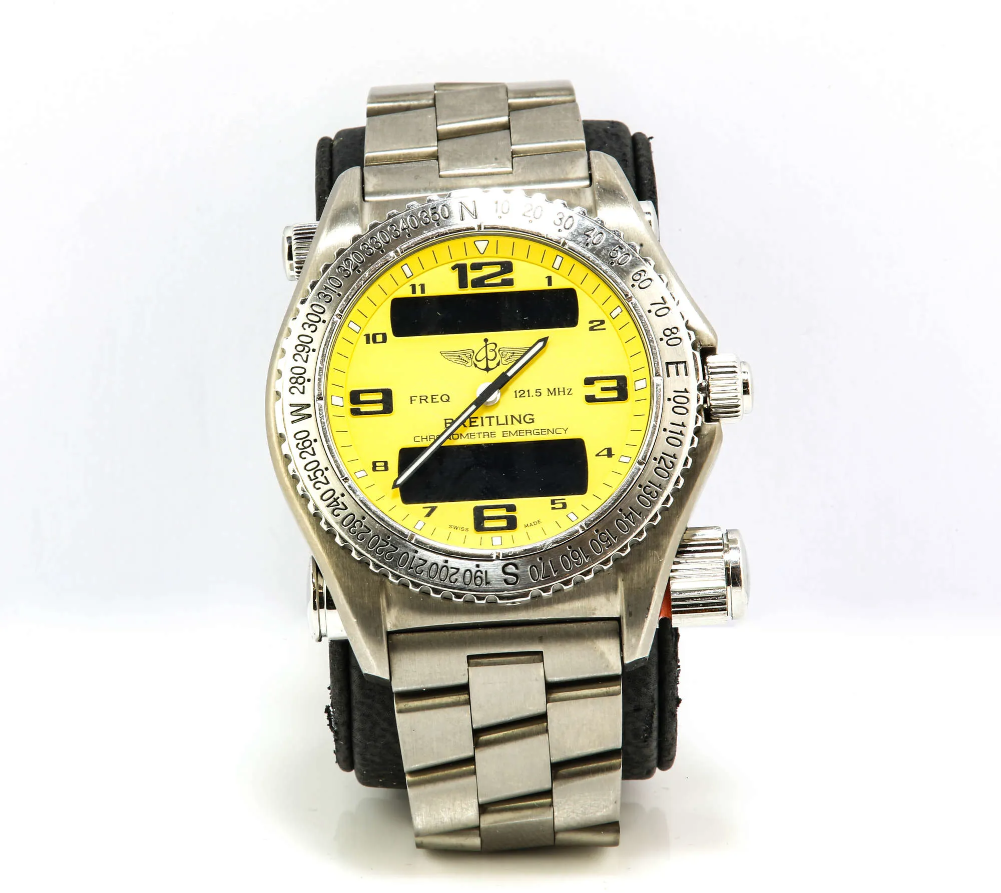 Breitling Emergency E76321 Stainless steel Yellow