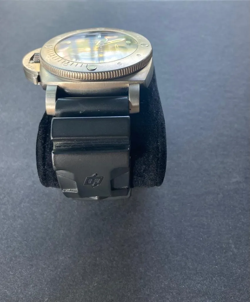 Panerai Submersible PAM 00305 47mm Titanium Black 1