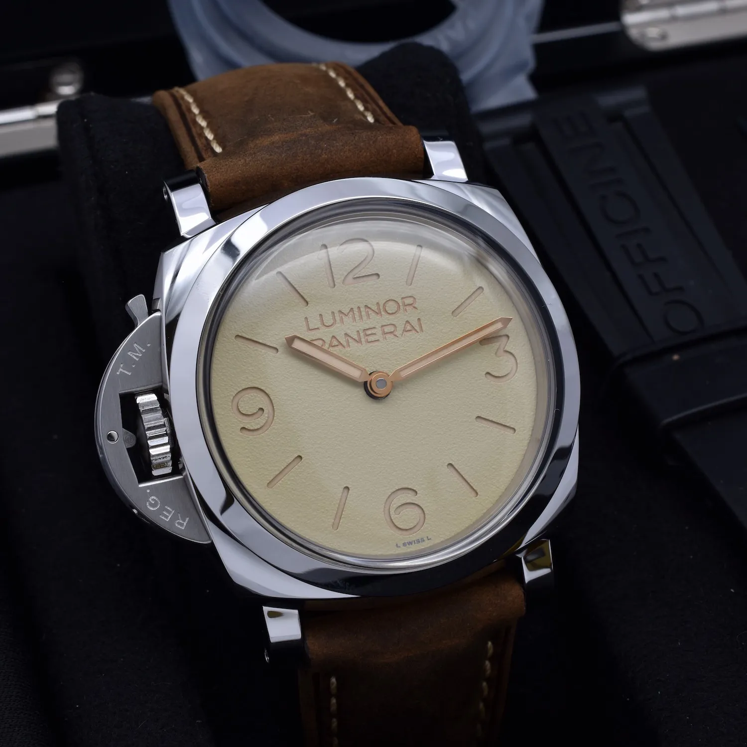 Panerai Luminor 1950 PAM01075 47mm Stainless steel Beige 3