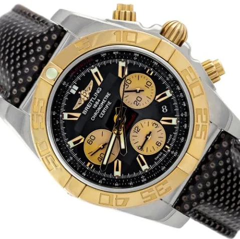 Breitling Chronomat CB 0110 44mm Stainless steel Black