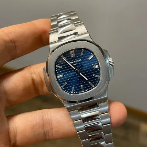 Patek Philippe Nautilus 5711/1P-001 40mm Platinum Blue