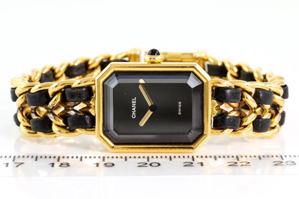 Chanel H0001 25mm Gold-plated Black 4