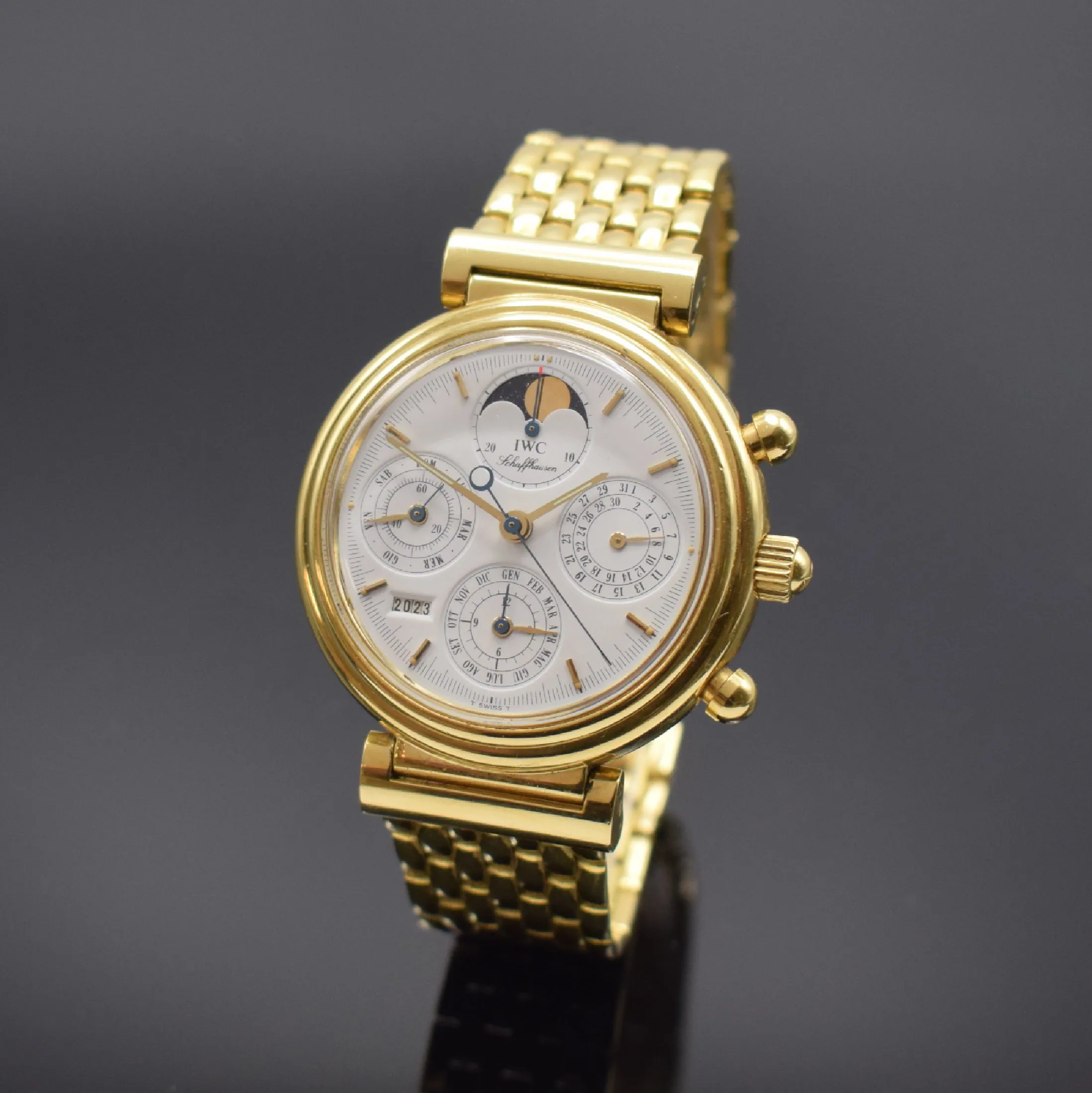 IWC Da Vinci 3750 39mm Yellow gold White