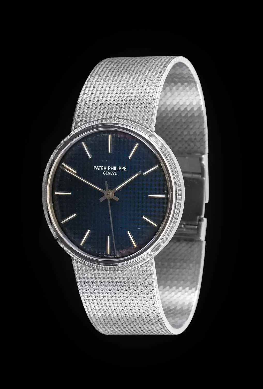 Patek Philippe Calatrava 3563/3 34mm White gold Blue