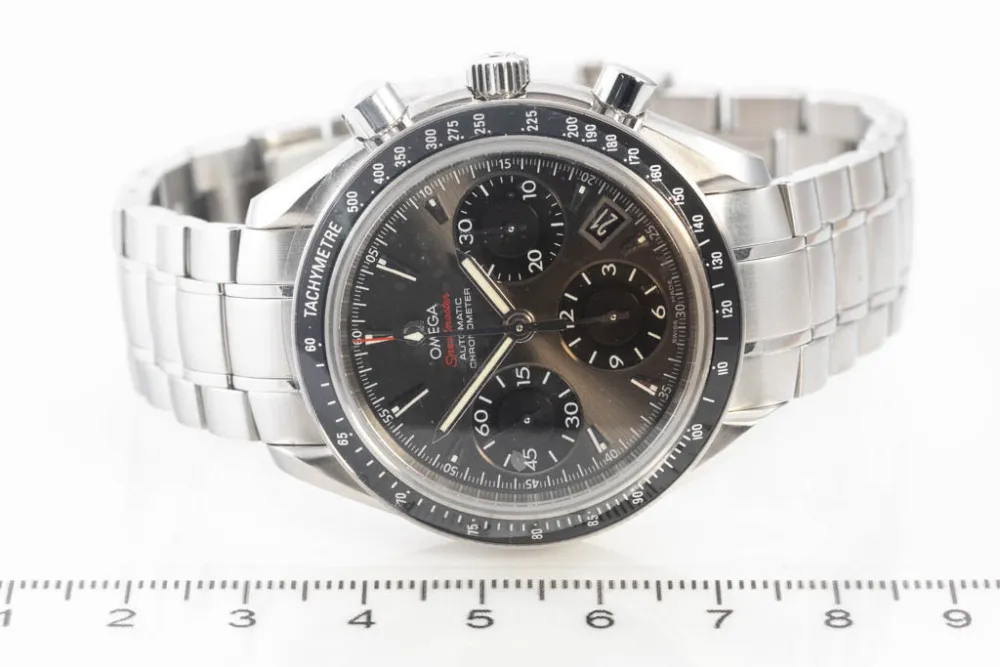 Omega Speedmaster Date 323.30.40.40.06.001 40mm Stainless steel Gray 2