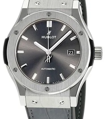 Hublot Classic Fusion 542.NX.7071.LR 42mm Titanium Gray