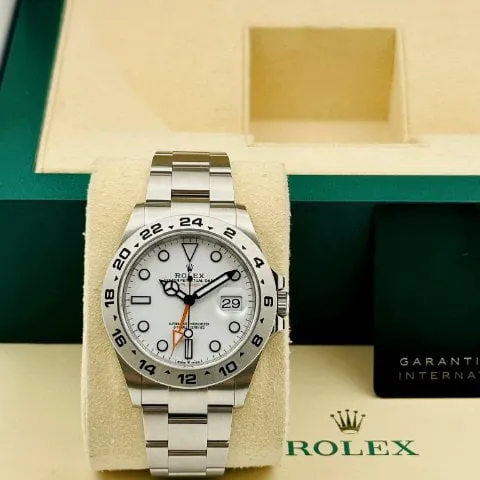 Rolex Explorer II 226570 42mm Stainless steel White