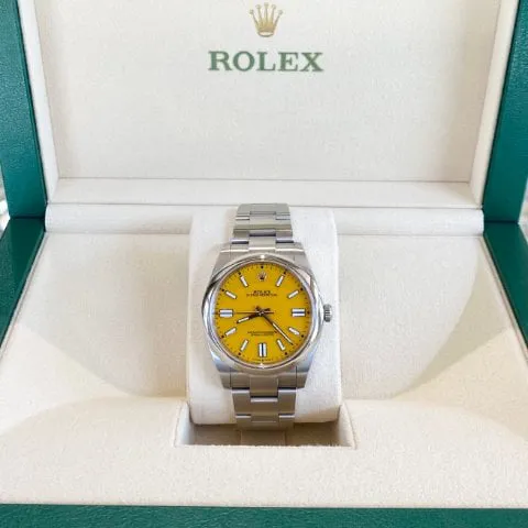 Rolex Oyster Perpetual 41 124300 41mm Stainless steel Yellow