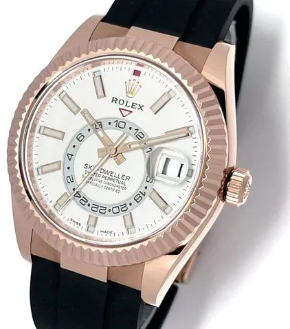 Rolex Sky-Dweller 326235 42mm Rose gold White