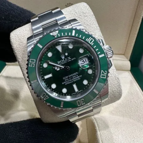 Rolex Submariner 116610LV 40mm Steel Green