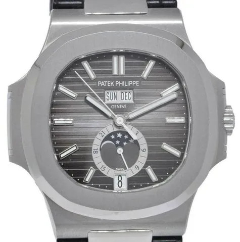 Patek Philippe Nautilus 5726A-001 40.5mm Stainless steel Gray