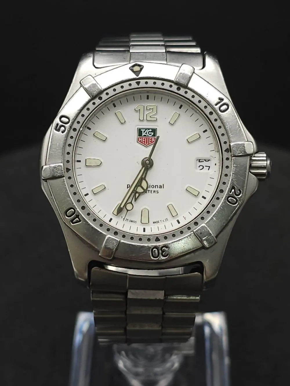 TAG Heuer Professional 37mm Stainless steel Silver
