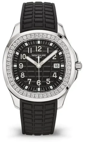 Patek Philippe Aquanaut 5267/200A-001 39mm Stainless steel Black