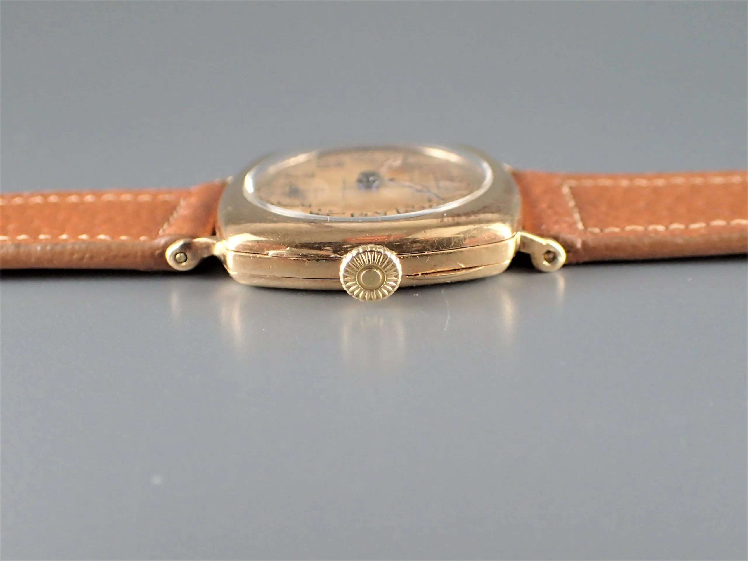 Patek Philippe 30mm Yellow gold Gilt 1