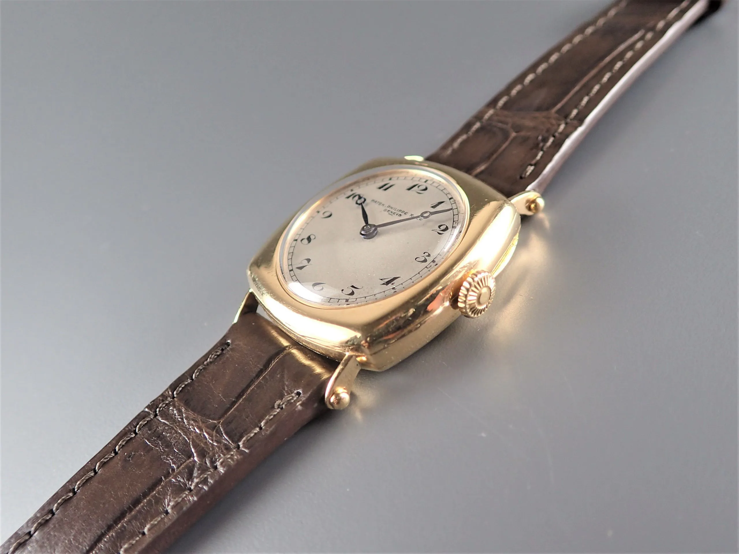 Patek Philippe No.8 30mm Yellow gold