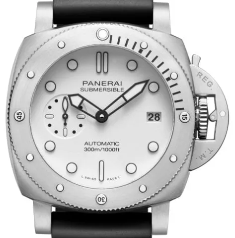 Panerai Submersible PAM02223 42mm Stainless steel White