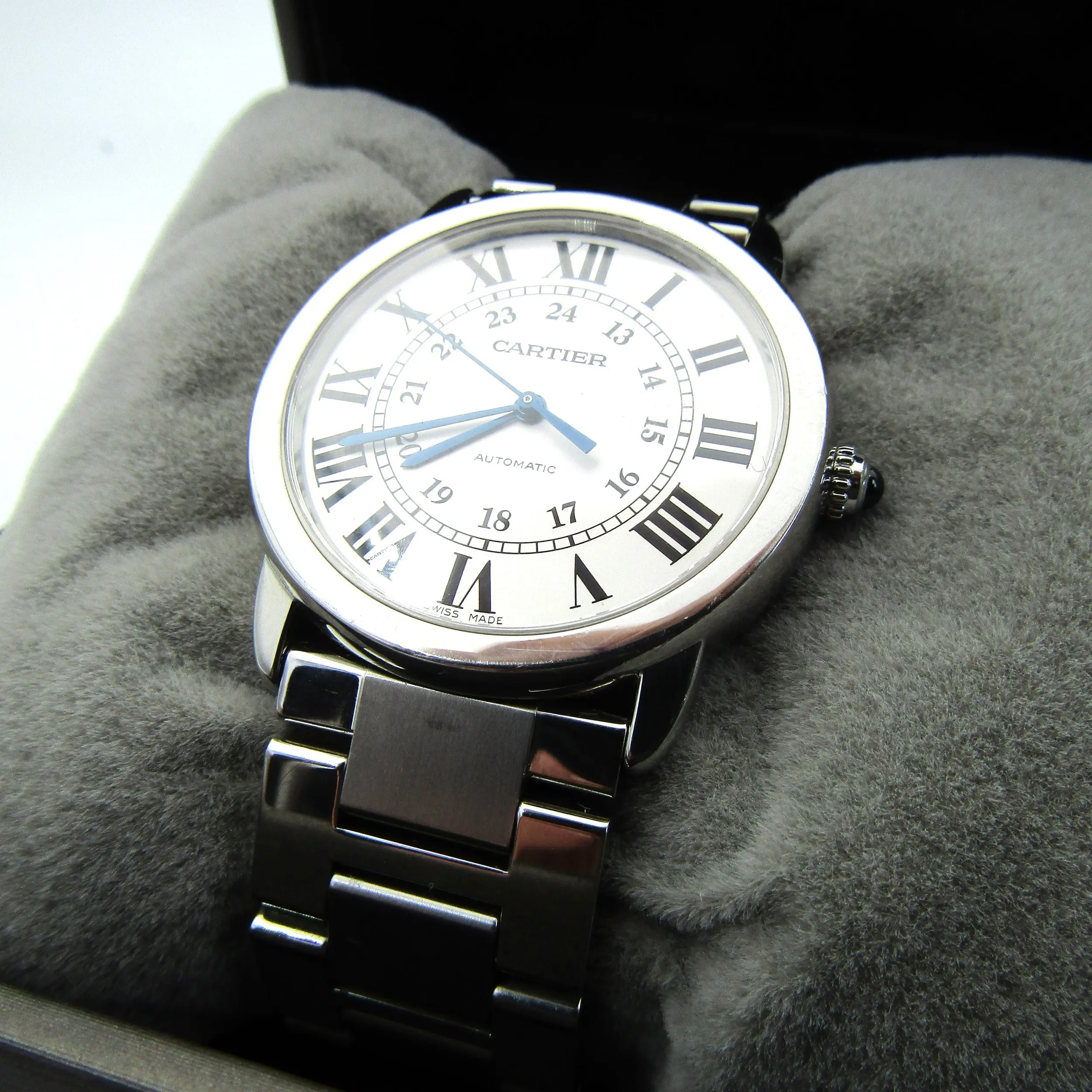 Cartier Ronde de Cartier 42mm Stainless steel White