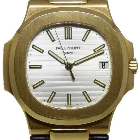 Patek Philippe Nautilus 001 40.5mm Yellow gold Silver