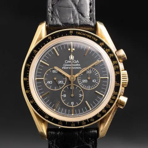 Omega Speedmaster 145.00.52 42mm Yellow gold Black