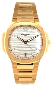 Patek Philippe Nautilus 7118/1R 35mm Stainless steel Ivory