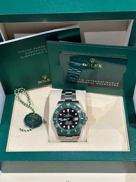 Rolex Submariner 126610LV 41mm Stainless steel Black 1